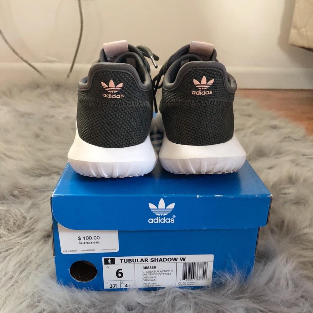 WOMENS ADIDAS TUBULAR SNEAKERS - Picture 2 of 8